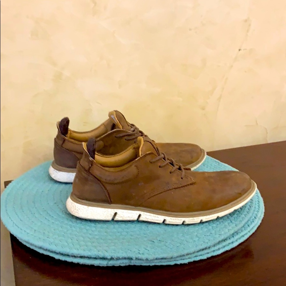 Kenneth Cole kids shoes